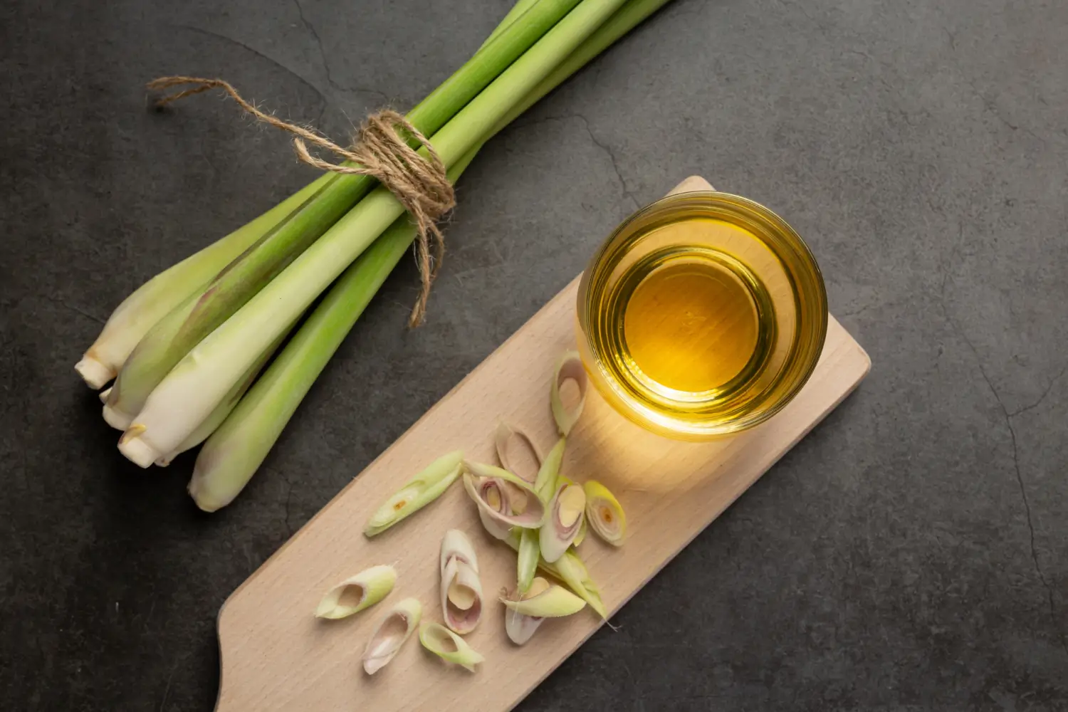 Lemongrass (Mchaichai)